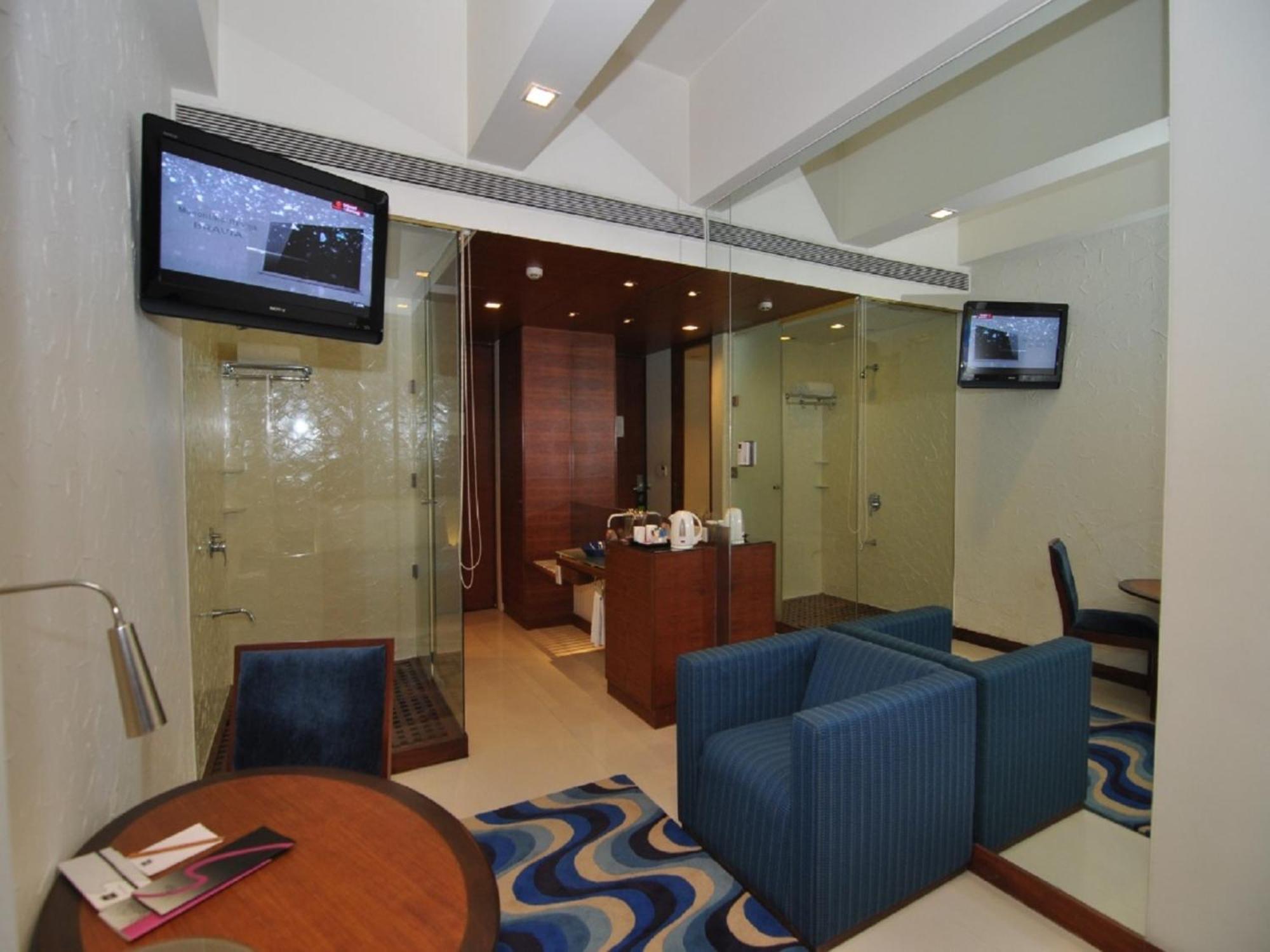 Hotel Studio Estique Pune Esterno foto